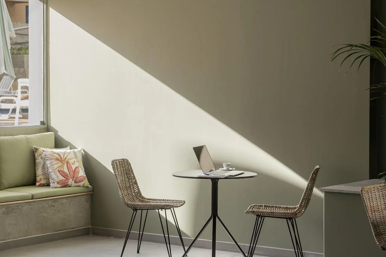 Buganvilia Studio Hotel Funchal