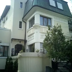 Hotel Cornelia ***